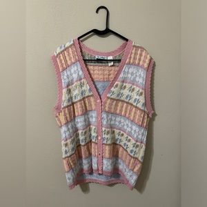 Vintage pastel knitted vest